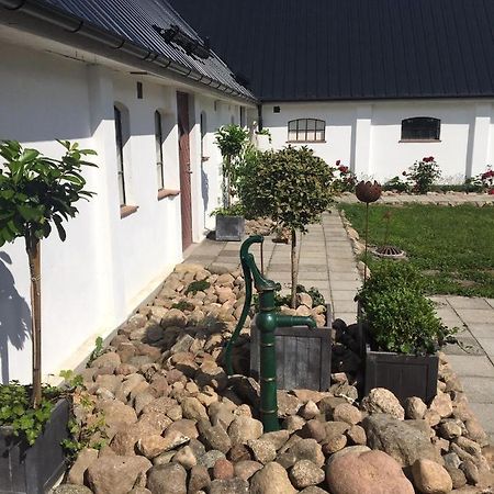 Annagarden Oesterlen Kivik Buitenkant foto